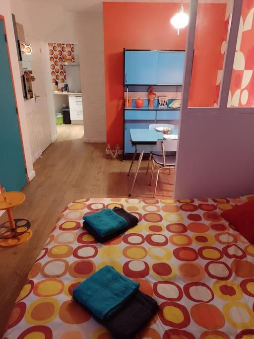 The Seventies Appart Retro Амиен Екстериор снимка